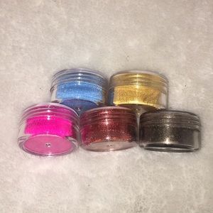 Eyeshadow shimmers